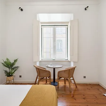 Joivy Cosy Apt Near Marionette Museum * Лиссабон